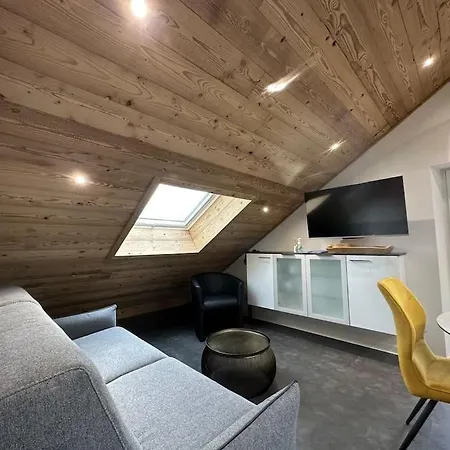 Chalet Django Apartment
